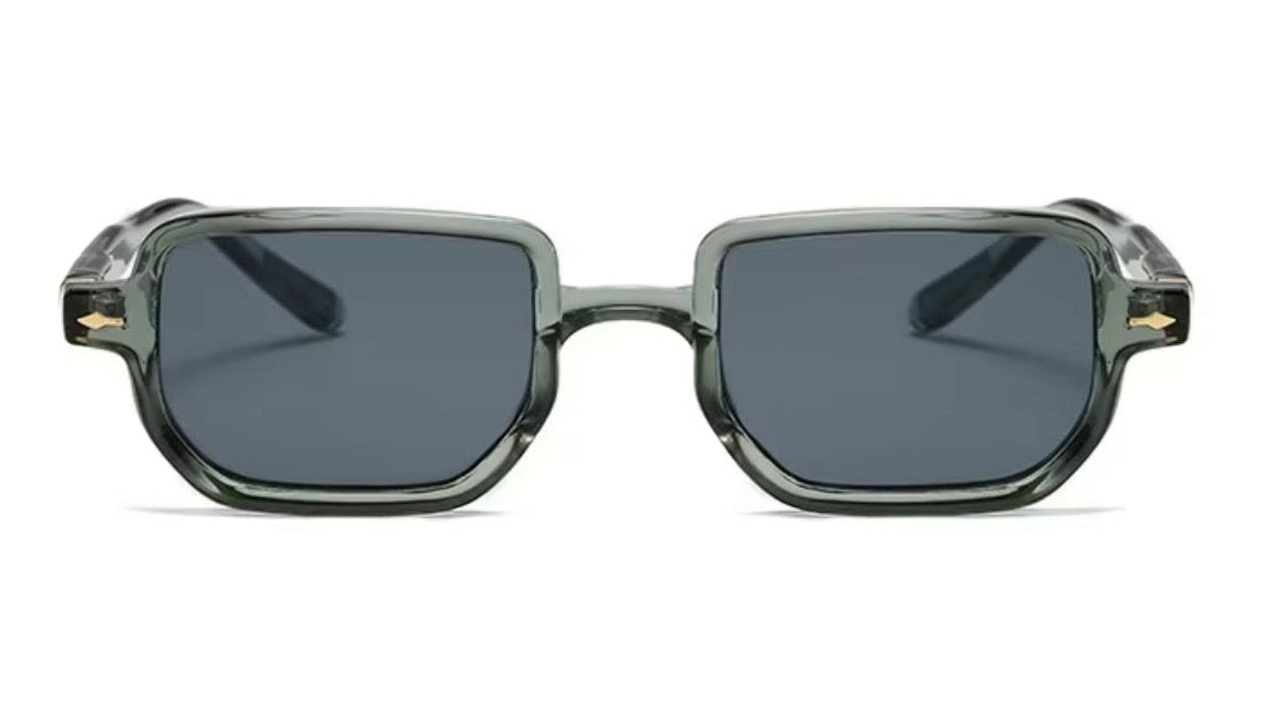 iris glass green