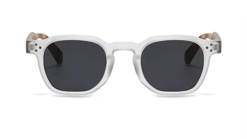 tana leopard blanc
