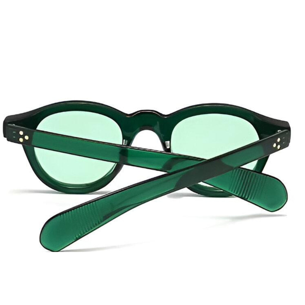 Standard green