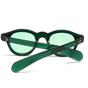 Standard green