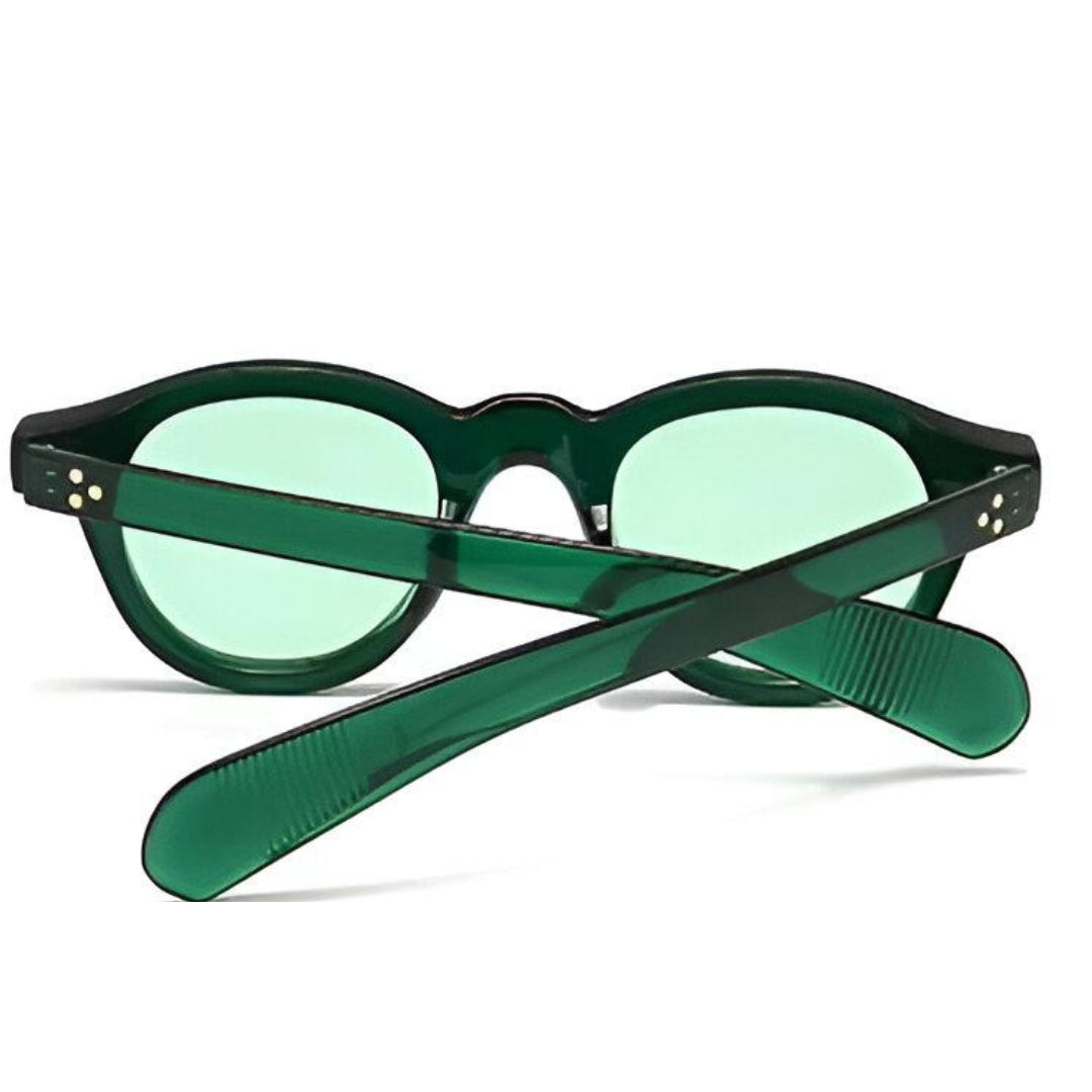 Standard green